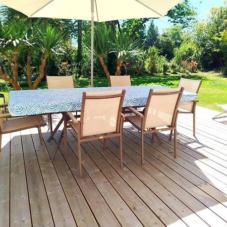 House 190 M2 - 3 Bedrooms, 2 Bathrooms